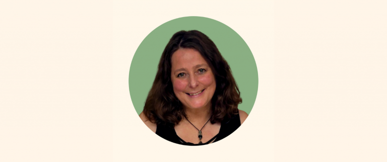 Maren Flüshöh Yoga Namaste Halver